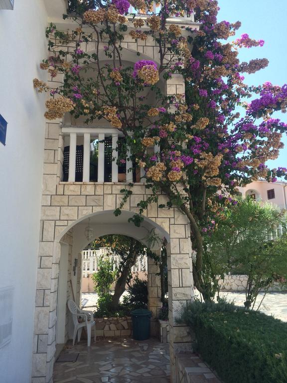 Suz-Ana Διαμέρισμα Τρογκίρ Εξωτερικό φωτογραφία