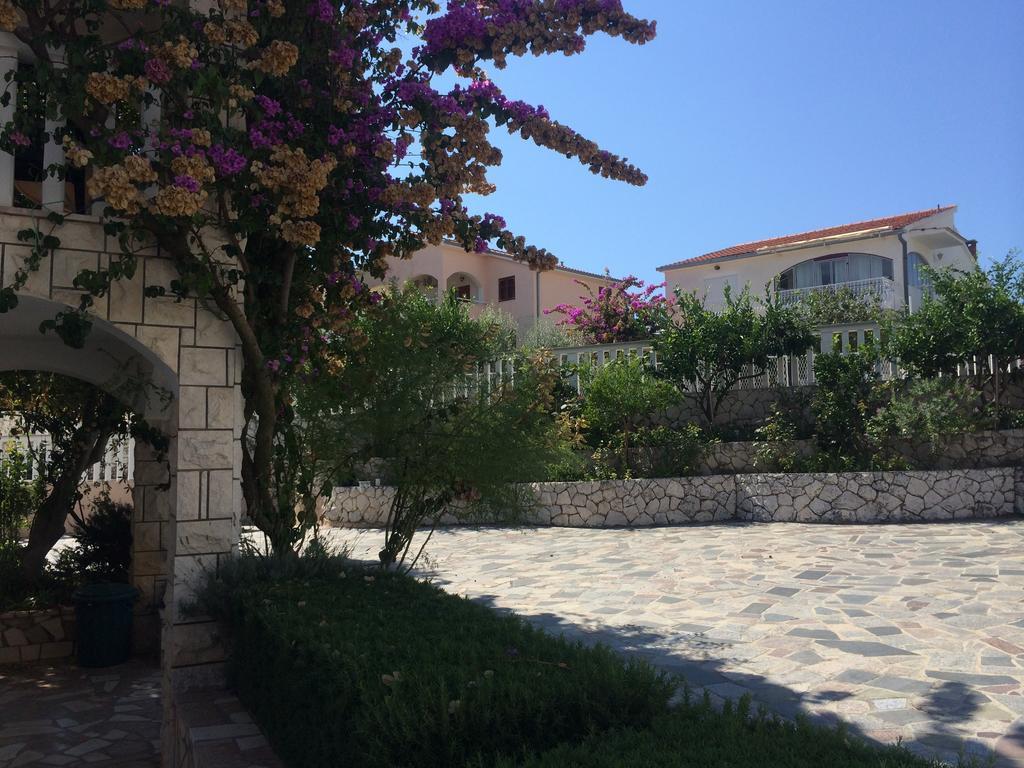 Suz-Ana Διαμέρισμα Τρογκίρ Εξωτερικό φωτογραφία